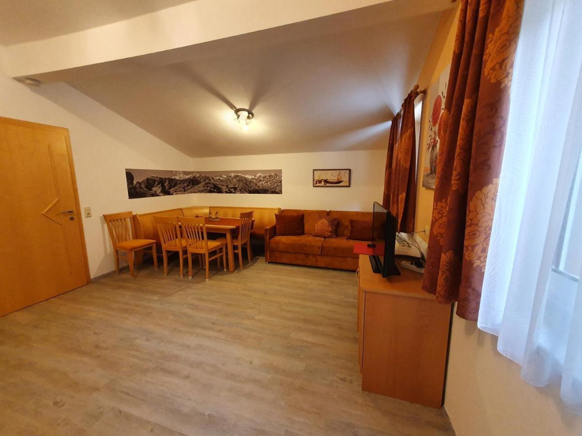 Glemmy Appartements Inkl Sommercard Viehhofen Exterior foto